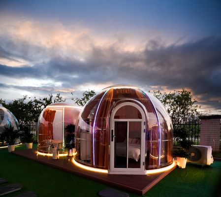 Hôtel de design neuf Luxe Igloo Dome Maison extérieure Transparent Glamping Dome Tente Dôme géodésique À vendre