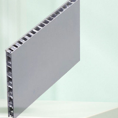 PVDF revêtement panneau composite en aluminium honeycomb pour les applications architecturales atelier et intérieur